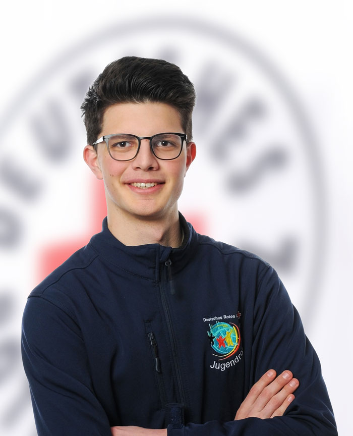 JRK-Rheine-Joshua-Achterkamp Das JRK Rheine gehört zum DRK Ortsverein Rheine e.V. und wird geleitet von Joshua Achterkamp und Lilly Hopster.